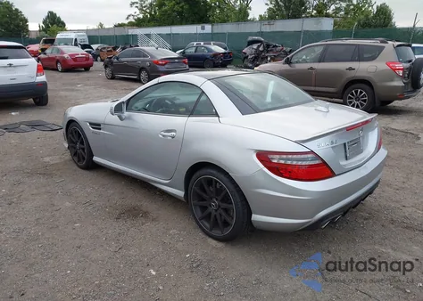 2012 Mercedes-Benz Slk z USA, uszkodzony, nr VIN WDDPK7FA4CF041353